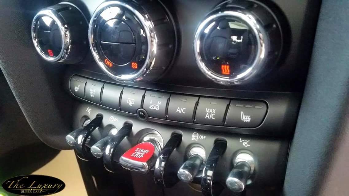 996